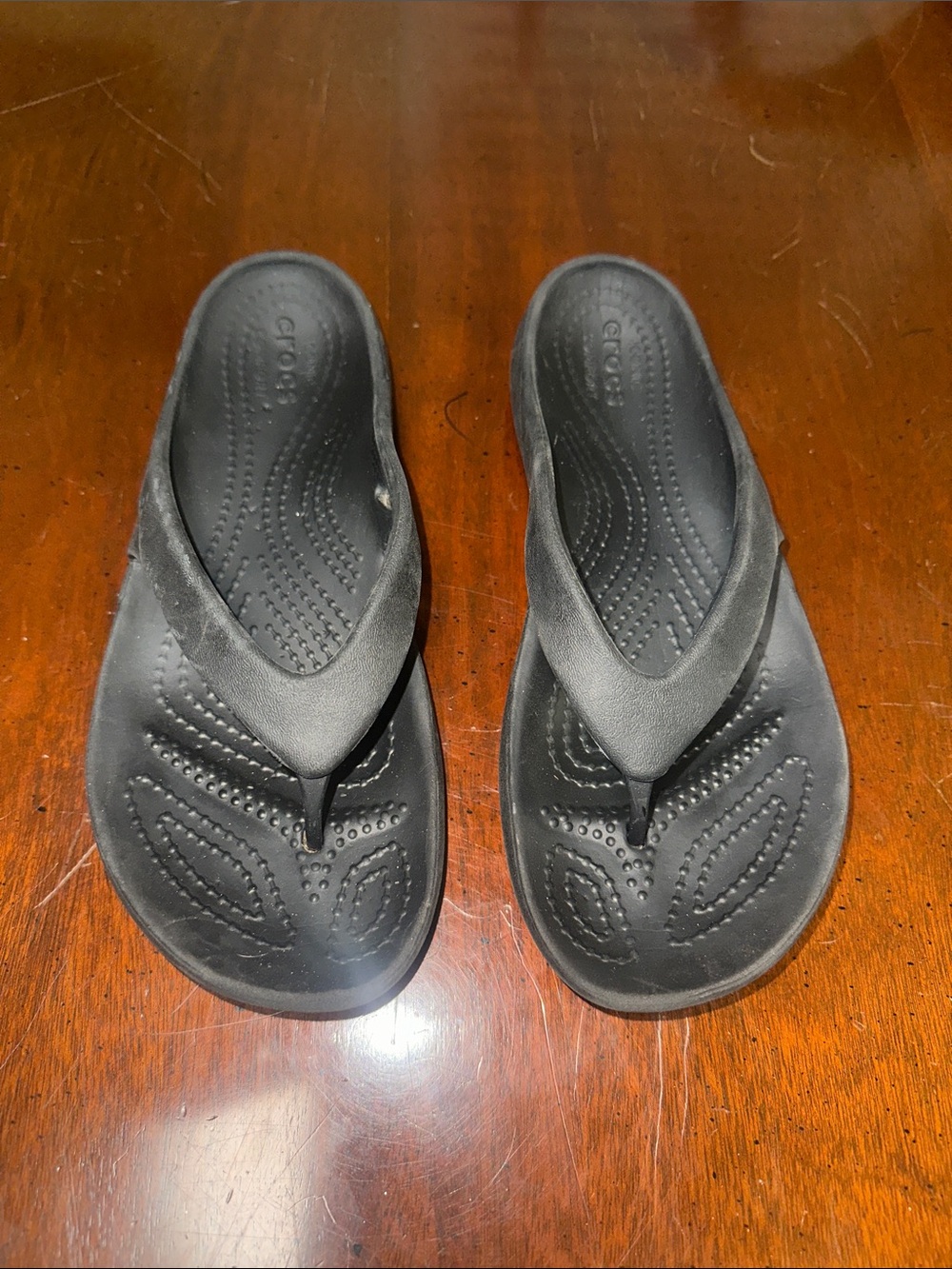 CROCS Black Women's Classic Foam Flip-Flop Sandals